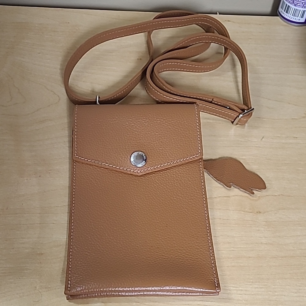 Roots Accordian Phone Crossbody Cervino Tan/Light Pink Silver-tone Hardware NWOT